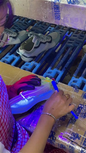 #shoemaking #handmade #shoes #factory #factorywork #work