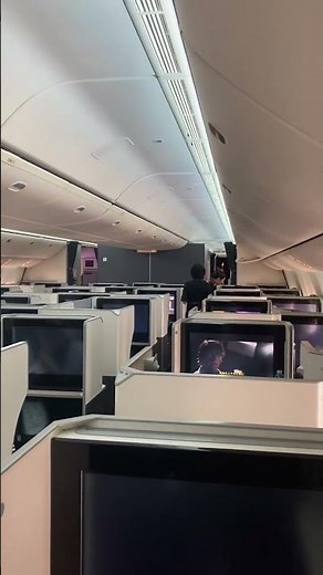 JAL777-300ビジネスクラス2025/10