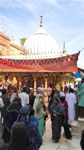 nijamuddin auliya dargah #love #teandig #travel #lifeisbutadream