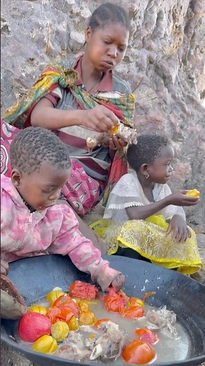 Healthy soup 🤓😍🥰🤗 #africa #africancuisine #hadzabetribe #food #africanfood
