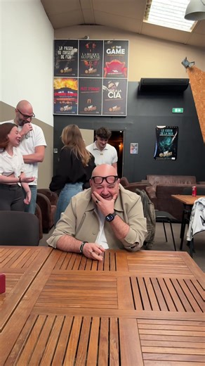 Le traditionnel jeu ! Est ce que je les connais vraiment ?!? #dansmonbureau #Dmb #mledirecteurofficiel #mrledirecteur