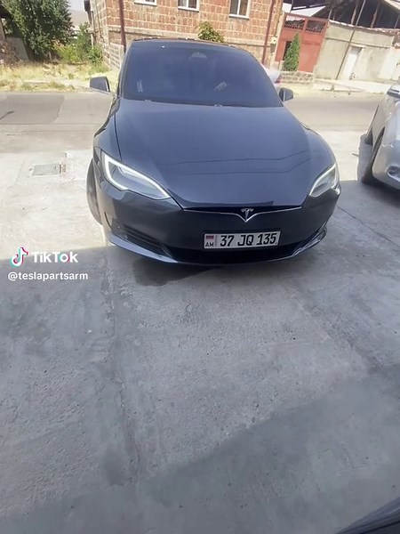 Pahestamaser ☎️ 033-96-92-98📱#teslas #запчасти #պահեստամասեր #erebuni✌🏽 #veranorogum #pahestamaser🇦🇲🇦🇲🇦🇲 #parts #p90d #tesla