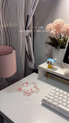 27 comments | hello wednesday ୭ ˚. ᵎᵎ got the cutest mouse from...