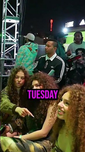 Ray Meets Kalogeras Sisters 🤩