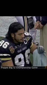 Joe Anoa’i big sack to force the punt #romanreigns #wwe #tribalchief #prowrestling #wweraw #smackdown #highlights #romanreignswwe | GOIN OVER