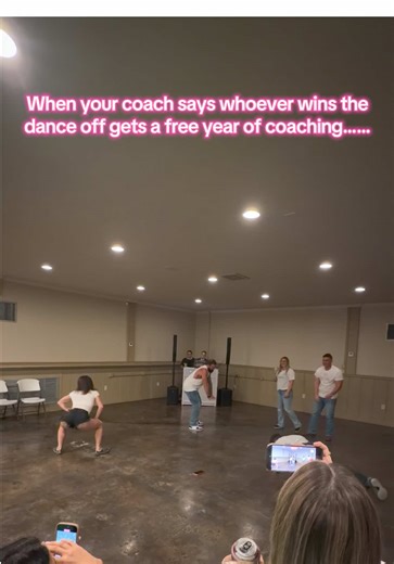 I mean what would you do? 😅 #fyp #damn #bodybuilding | dance