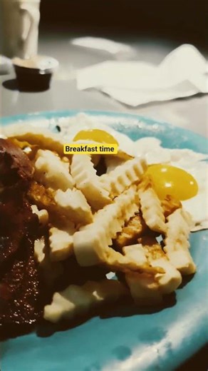 breakfast time Apple Barrel Restaurant Council Bluffs Iowa State #shortvideo #truckersroad