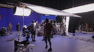 Danger is all around them. Uncover the mysteries behind this week’s episode of #TheAlienist. | The Alienist: Angel of Darkness