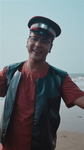 সে শিশুর দুই চোখে লেখা আছে | Bhalobashar Desh Song | Hooligaanism | #shorts, #ytshorts