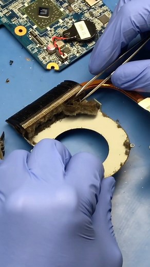 Phone Fix Craft on Instagram: "HP laptop fan cleaning  If you enjoyed this video we have over 300 repair and cleaning videos available on our YouTube channel ⬆️ visit the link in bio . . . . . #laptopcleaning #fancleaning #hplaptop #satisfying #asmr #asmrcleaning #satisfyingvideos #viral #viralvideos #dublinireland #phonefixcraft #cleaningvideos"