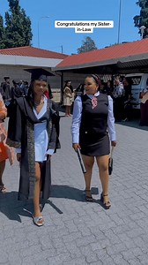 92K views · 6.6K reactions | Today ke bile letsatsi le letelele hoo nne or tlameha hore Ebe ke training ka nqena ke batla hoba teng ho My Sister-in-law kore lekhale but hee kela ya ho yena yaba ke khutlela training Anyway nne rena ke Mamazala today #facebookreelsviral #trendingreel #trend | Emily Tlai Tlai Ranko | Facebook