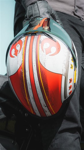 Ruroc Helmets on Instagram: "Inspired by the legendary Rogue Squadron comes the EOX - Rebel Pilot. Marked with the Rebel Alliance's iconic insignia, and combat-worn white, red and orange shell, it’s the ultimate lid for those not afraid of battling with the darker side of the highway. The fate of the galaxy is in your hands with this helmet. Link in BIO"