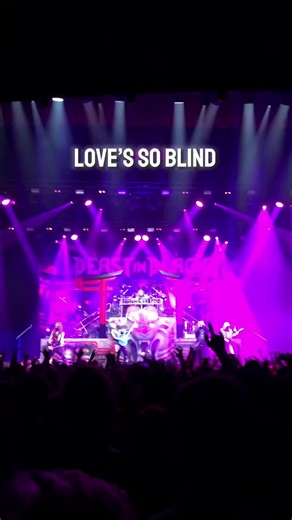 Sometimes, metal and this live energy is just what you need. Anyone else? 🤘 #beastinblack #metalconcert #powermetal #metaltok #metaltherapy