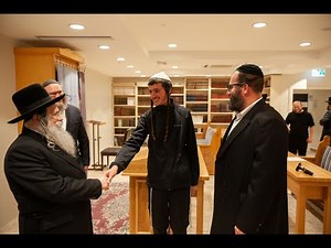 Tolna Rebbe Shlita Shiur at Shirat David Efrat, Ashreinu, lkovod HaTorah all Yisrael. Unity Bookings