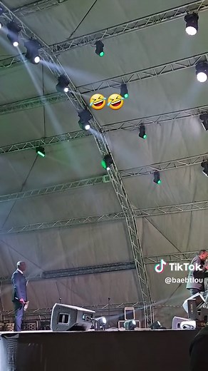 Salesman Comedian: Hilarious Comedy Show Highlights