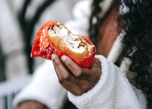 What To Do About Bloating With Hashimoto's Hypothyroidism | Paloma Health