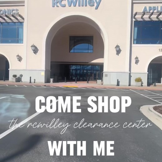 Start the new year with huge savings! 🎆 Shop our clearance center and find deals on furniture and more with up to 75% off! | RC Willey