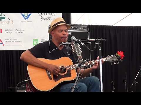 Guy Davis - Little Red Rooster - Live at Kitchener Blues (KBF) Festival 2015