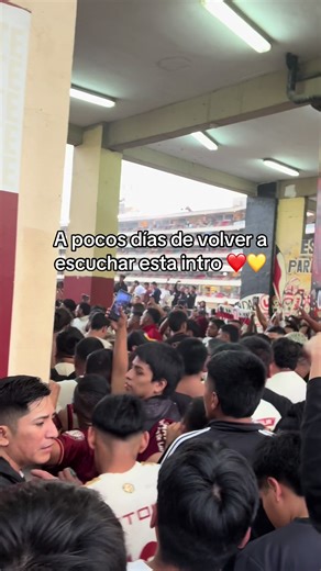 Universitario de Deportes: Emotional Intro Return