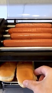 Testing out the Elite Gourmet Hot Dog Toaster Oven 🌭🧑🏻‍🍳 #hotdogoven #elitegourmet #toasteroven #hotdogs #gadgets #kitchengadgets #kitchenfinds #amazon #amazonfinds #amazonkitchenfinds | Freakin' Reviews