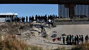 El Paso overwhelmed as migrants surge across border