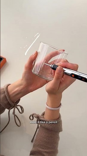 💡 First time engraving on glass? Follow these steps! #glassengraving #tipsandhacks #easycrafts #diy