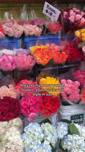 Send this to your boyfriend 🤭🫶🏼💐 #crochet #crochetflower #crochetblankets #love #viral #trendingreels #cute #giftideas #couplegoals #motherday #mothersdaygift #girlfriend | Snug Petals