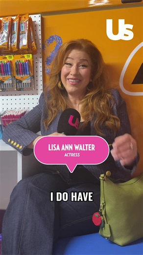 Just two cover girls and one very proud bestie! #AbbottElementary star Lisa Ann Walter gushed over Elaine Hendrix while signing the February issue of Us Weekly, which the two shared. 👯‍♀️