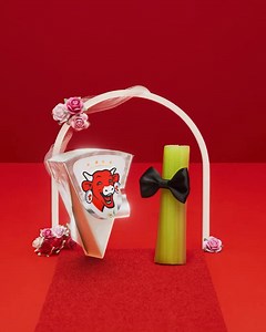 So creamy, celery said “I do”. | The Laughing Cow Canada
