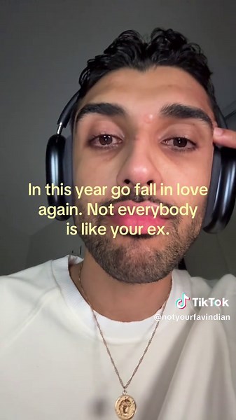 gul (@notyourfavindian)’s video of love