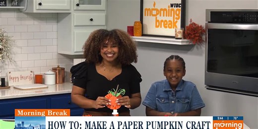 Kids Crafts: How to make a paper pumpkin for fall season