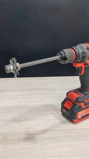 How to remove rust from iron pipes #tricks #diy #lifehacks