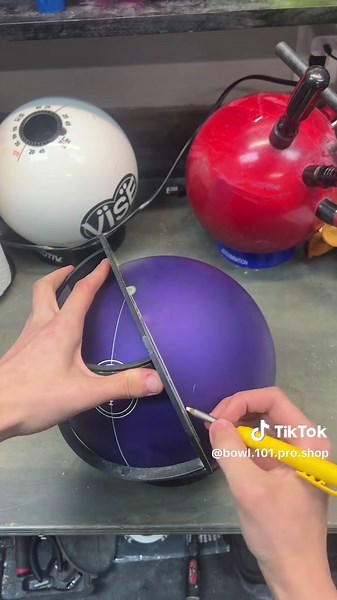 Hammer Purple 78D Bowling Ball Review