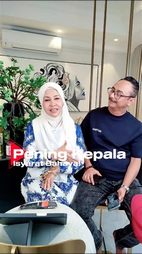 𝗧𝘂𝗯𝘂𝗵 𝗧𝗮𝗸 𝗣𝗲𝗿𝗻𝗮𝗵 ‘𝗦𝗮𝗷𝗮-𝗦𝗮𝗷𝗮’ 𝗕𝘂𝗮𝘁 𝗞𝗶𝘁𝗮 𝗣𝗲𝗻𝗶𝗻𝗴‼️ Tubuh kita terlalu bijak untuk “saja-saja” menyusahkan kita dengan rasa pening. Setiap denyut di kepala, setiap rasa berpusing — semua itu sebenarnya bahasa tubuh yang sedang cuba bercakap. Mungkin badan terlalu penat, kurang rehat, tak cukup air, emosi tertekan, atau dalaman mula “berat” dengan toksin yang terkumpul.😭 Belajarlah dengar isyarat ini — rehat bila letih, jaga makan, urus stres, dan rawat tubuh sebe