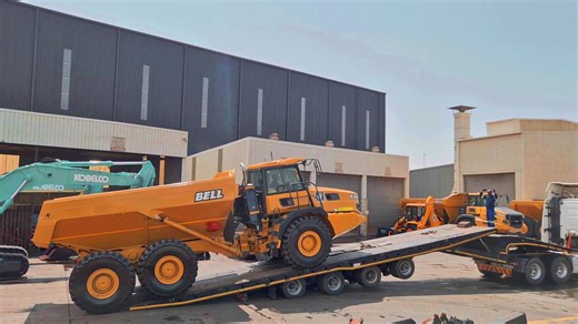 🥳🤩 🇿🇦 South African customer expands fleet with 6 x B30E ADTs... A Johannesburg-based customer has added 6️⃣ new B30E ADTs to their fleet, all of which come fully equipped with 200mm 📏 raised sides, load lights 🚦, and rear-view cameras 📸, combining safety 🛡️, efficiency 💪, and maximum productivity 👊. These latest additions join 2️⃣4️⃣ x B30Es acquired over the past 18 months 🗓, bringing their total B30 fleet to a perfectly balanced ⚖️ 3️⃣0️⃣ units – a true testament to their trust 🤝 