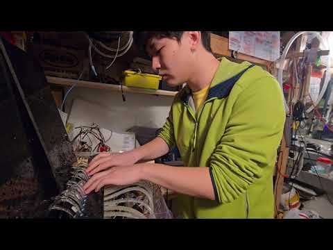 Andy Gong's first encounter with hydraulophone (undrewater pipe organ)