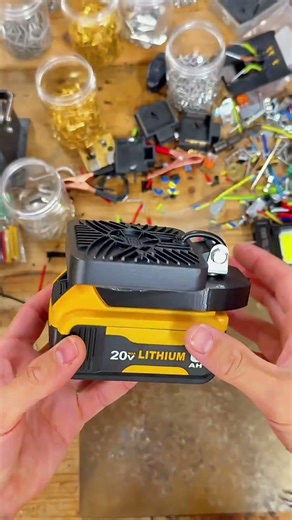 DeWalt XR LED Light Work Lamp