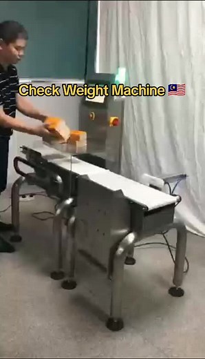 Check Weight Machine with auto reject system 😎👍 #packagingmachine #tiktok #malaysia #packingmachine #melaka #meta #checkweigher #weight #checking #production