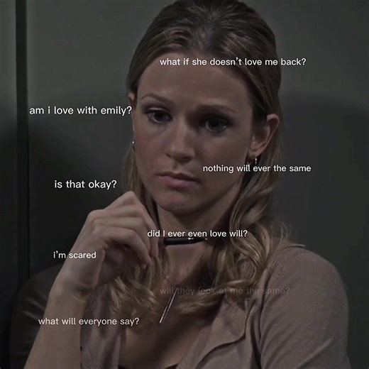 The moment jj realized that it was okay to be in love with Emily <3 #jemilysbae #emilyprentiss #jenniferjareau #jemily #criminalminds