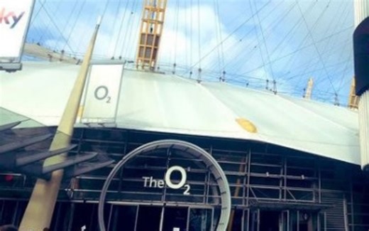 MMA fans worried about UFC London card as O2 arena roof shreds into pieces