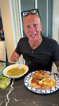 Prepara un Súper Sancocho de Gallina (¡Receta Tradicional con un Toque Secreto!)