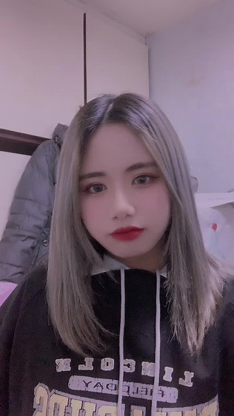 漆兔兔💫「🧊🍼」 (@7_amber05) 的影片使用了 原聲 - 笨蛋小貓 - 那女的