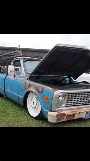 This swamp show had some wild c10 builds 😲 #c10 #c10sintheswamp #truckshow #patinatruck #showtruck
