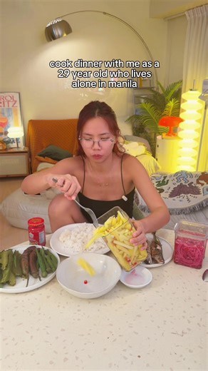 Cook Dinner with Me: GG with Boiled Veggies