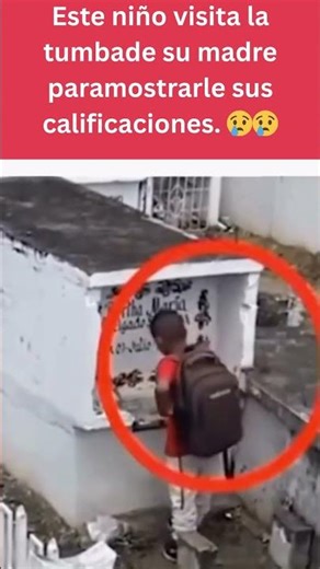 Fue a la tumba de su madre para mostrarle sus notas… y rompió corazones 😢💔