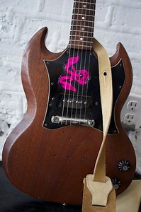 Connect Your Electric Guitar to Your Computer Analog Style