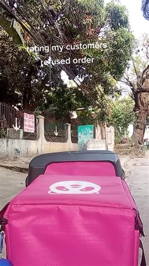 Rating My Customers' Orders on Food Panda