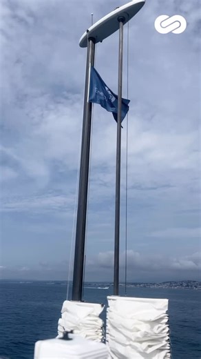 📍 Energy Observer est arrivé à Nice ! Le bateau vient d’accoster pour participer à la 3e Conférence des Nations unies sur l’Océan (UNOC), et nous sommes ravis de vous retrouver pour cette semaine décisive dédiée à l’avenir de l’océan. 🌊 Des visites du bateau sont organisées pour vous demain, mais attention : les places sont limitées, il faudra être rapide ! Vous pouvez vous inscrire via le lien disponible dans notre bio dans la limite des places disponibles. 🎙️ Et ce n’est pas tout… De belles