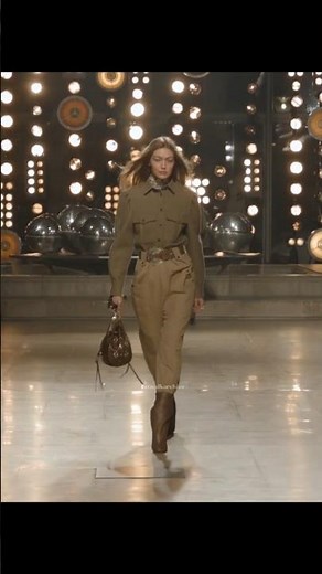 Gigi Hadid for Isabel Marant fall/winter 2019 #supermodel #runway #gigihadid #catwalk