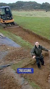 Why did Channel 4 say yes to Time Team? From #TonyRobinson's #cunningcast #historypodcast ..out now!